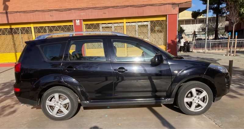 Peugeot 4007 2008 - foto 1