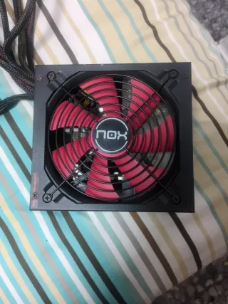 Nox NX 750W Fuente de Alimentación
