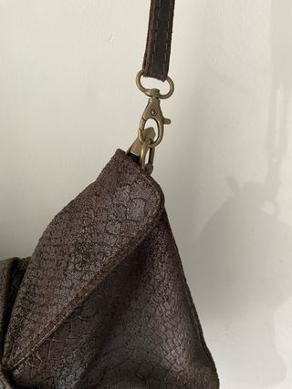Bolso piel serpiente marrón