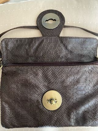 Bolso piel serpiente marrón