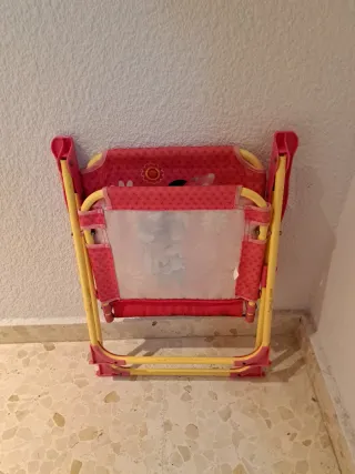 Puzzle y silla Encanto Disney - Mini mouse