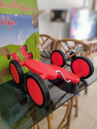 Monociclo para equilibrio rojo