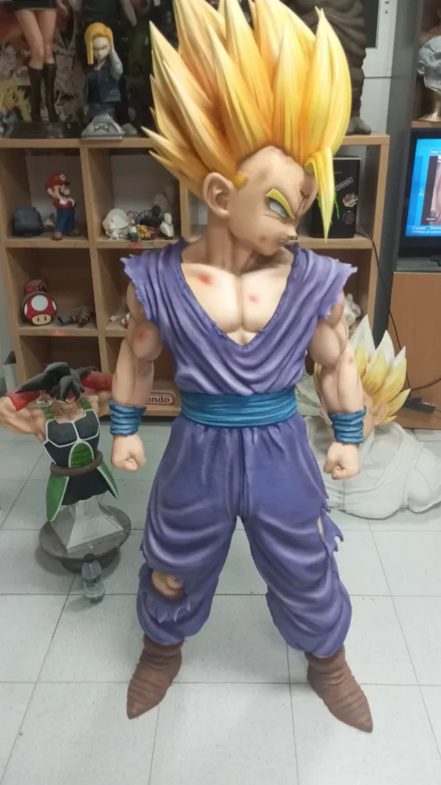 Figura Gohan Tamaño Real