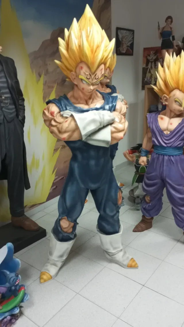 Figura Gohan Tamaño Real