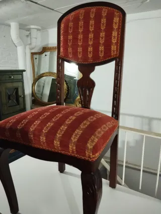Silla antigua tapicería nueva