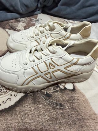 Zapatos de piel mujer beige y blanco