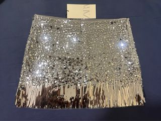 Falda Zara fiesta lentejuelas plateada