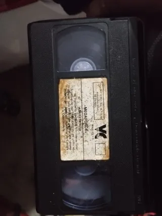 VHS Megaforce - Hal Needham - Videocien