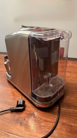 Cafetera Nespresso Creatista Pro