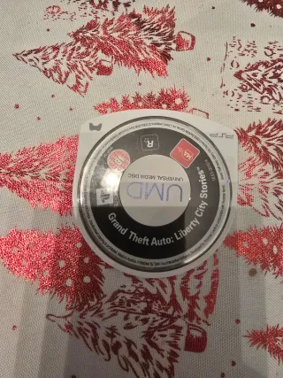 Sony PSP 3000 Blanca Con 2 juegos