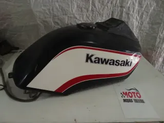 Tanque Gasolina Kawasaki Negro