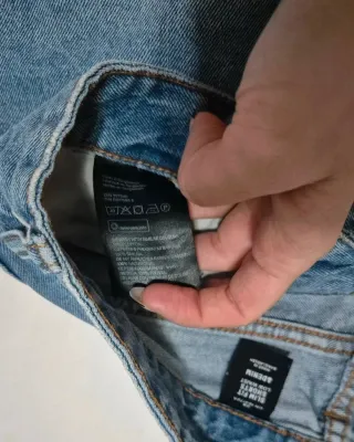 Shorts vaqueros H&M Slim Fit