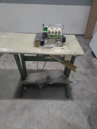 Overlock Juki MO-2514