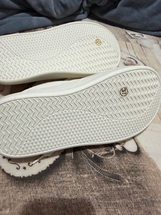 Zapatos de piel de vaca blancos mujer