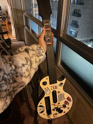 Lote 6 Juegos Wii + guitarra + tabla fit