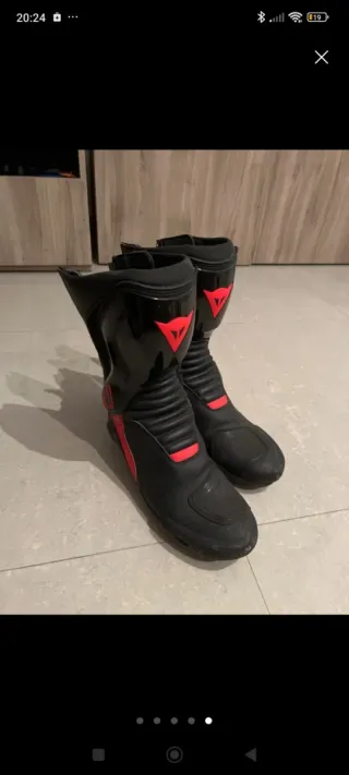 Mono 2 piezas SECA y botas