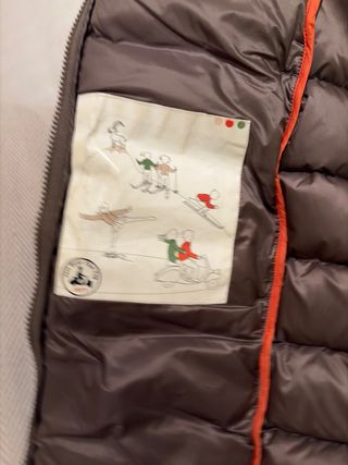 Plumífero JOTT marrón con capucha