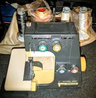 Remalladora Privileg 4000 Overlock