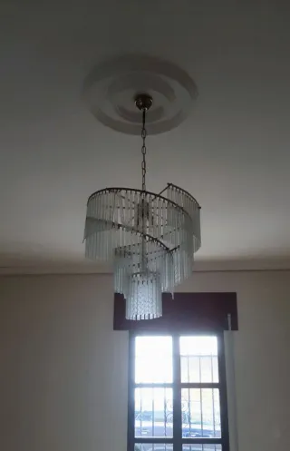 Lámpara de techo con cristal de efecto espiral