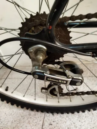 Una Bicicleta Maverick Negra, De Segunda Mano