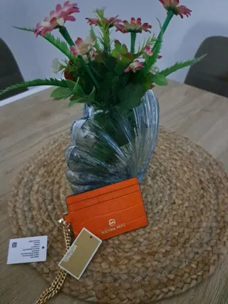 Cartera Michael Kors Naranja con Cadena Dorada