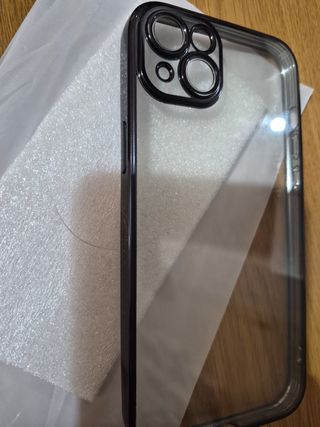 Funda iPhone 14 Plus Transparente bordes negros