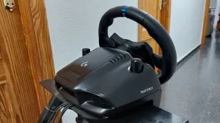 Logitech G923 Xbox y pc con soporte y marchas