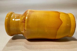 Jarrón decorativo cerámica miel Ref005