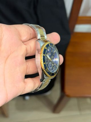 Reloj Hombre Azul y Dorado
