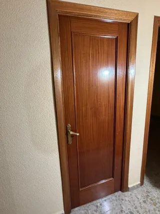 Puerta Sapelly 5 disponibles