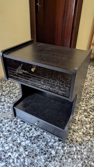 Mesa auxiliar madera y cristal negra