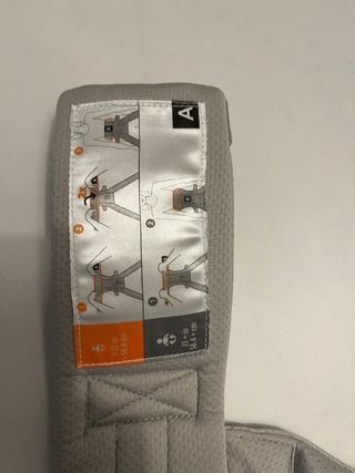 Mochila Portabebés Ergobaby Soft Gris