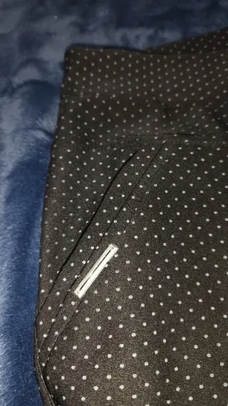 Pantalones elásticos con lunares para mujer