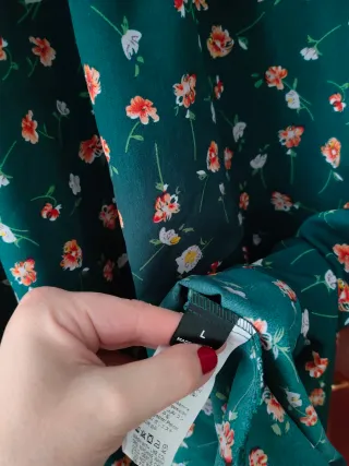 Vestido verde estampado floral manga larga