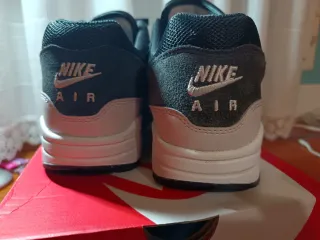 Nike Air Max 1 Negro/Gris