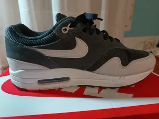 Nike Air Max 1 Negro/Gris