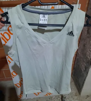Camiseta sin mangas Adidas V-neck Talla S