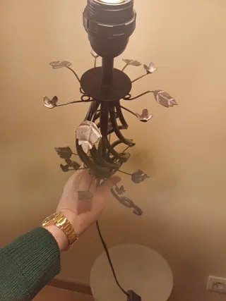 Lámpara de mesa metal