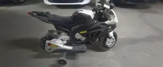 Moto BMW a batería para niños