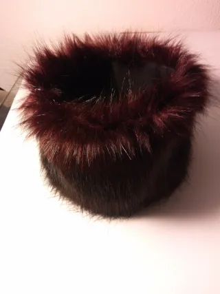 Gorro ruso pelo sintético burdeos/negro