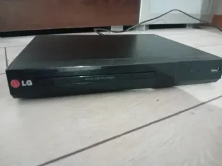 Reproductor DVD LG Modelo 132