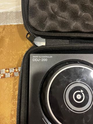 Controlador DJ Pioneer DDJ-200