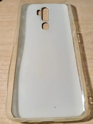 Funda OPPO con diseño de figura