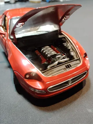 Maserati 3200 GT 1:18