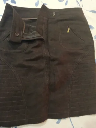 Falda ante marrón PdH