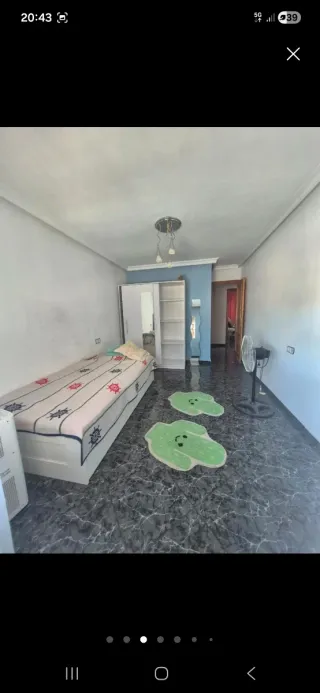 Habitación amplia en alquiler en Alguazas