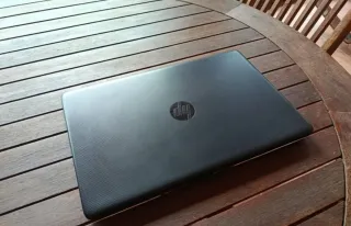 Portátil HP 15-db0 SSD 256GB + 8GB RAM. Negro