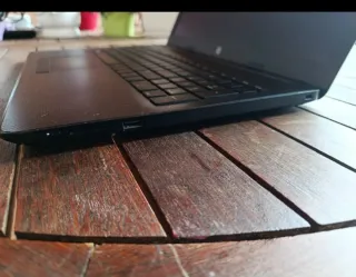 Portátil HP 15-db0 SSD 256GB + 8GB RAM. Negro