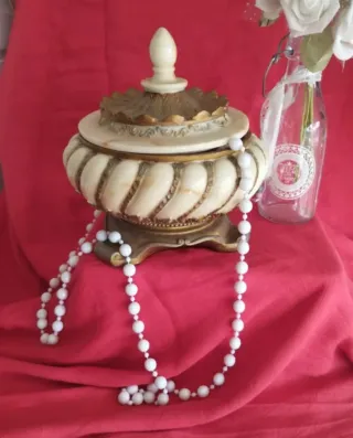 Joyero o Bombonera Vintage