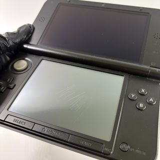 Nintendo 3DS XL Rosso con accessori